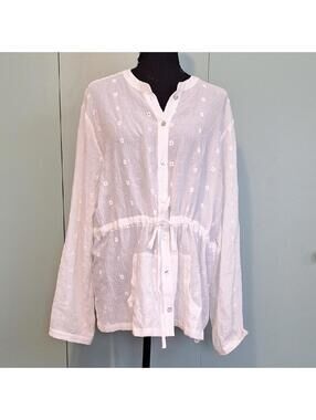 NWT Torrid White Sheer 100% Cotton Button Down Blouse Size 2x